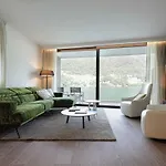 Laglio Como Lake Resort 아파트