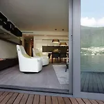 아파트 Laglio Como Lake Resort *