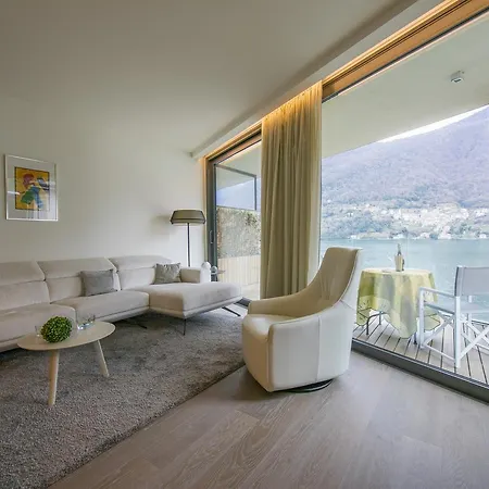 Como Lake * Laglio
