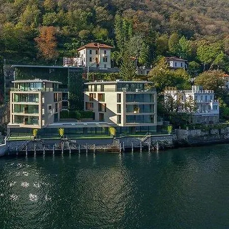 Como Lake Apartment